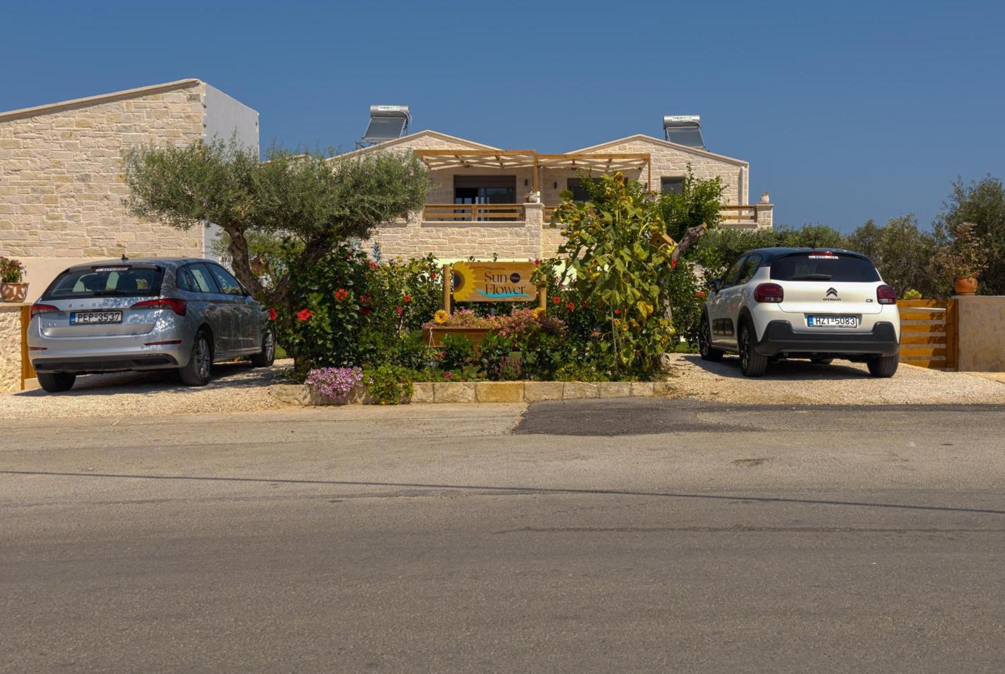 Sun Flower Villas With Sea View Agia Marina  Екстер'єр фото